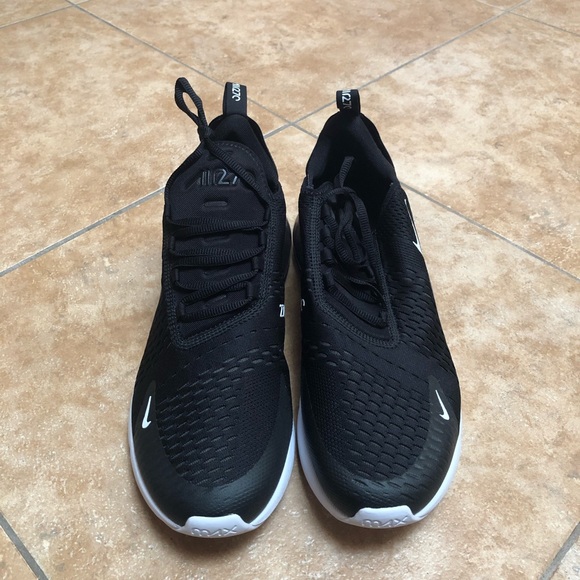 Nike Airmax 270 for Men - Picture 2 of 5